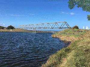 Passerelle de franchissement de L'Etang du Gol